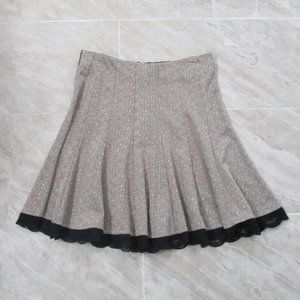Feminine A-line Skirt sz 8 Taupe Gray Tweed Black Lace Hemlinel